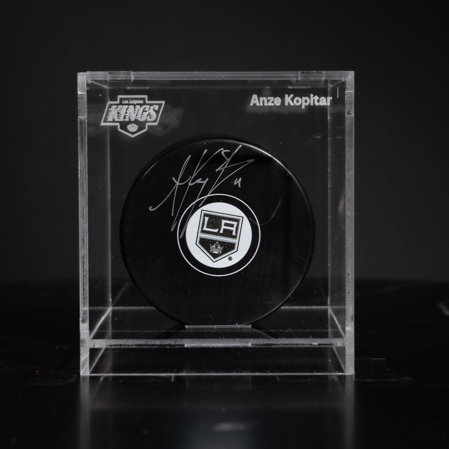 Puck Firmado Anze Kopitar - LA Kings